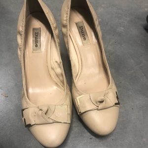Ivory/Beige color leather Wedges by Dune